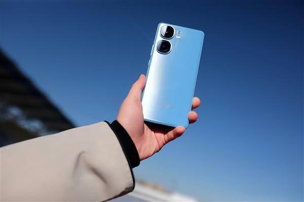 首款天玑9300直屏手机！iQOO Neo9系列三色公布(图3)