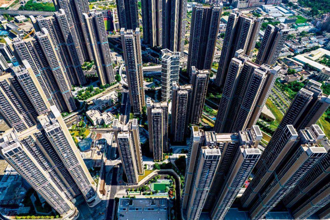 六成市民可入住政府提供住房，深圳如何做到？ 