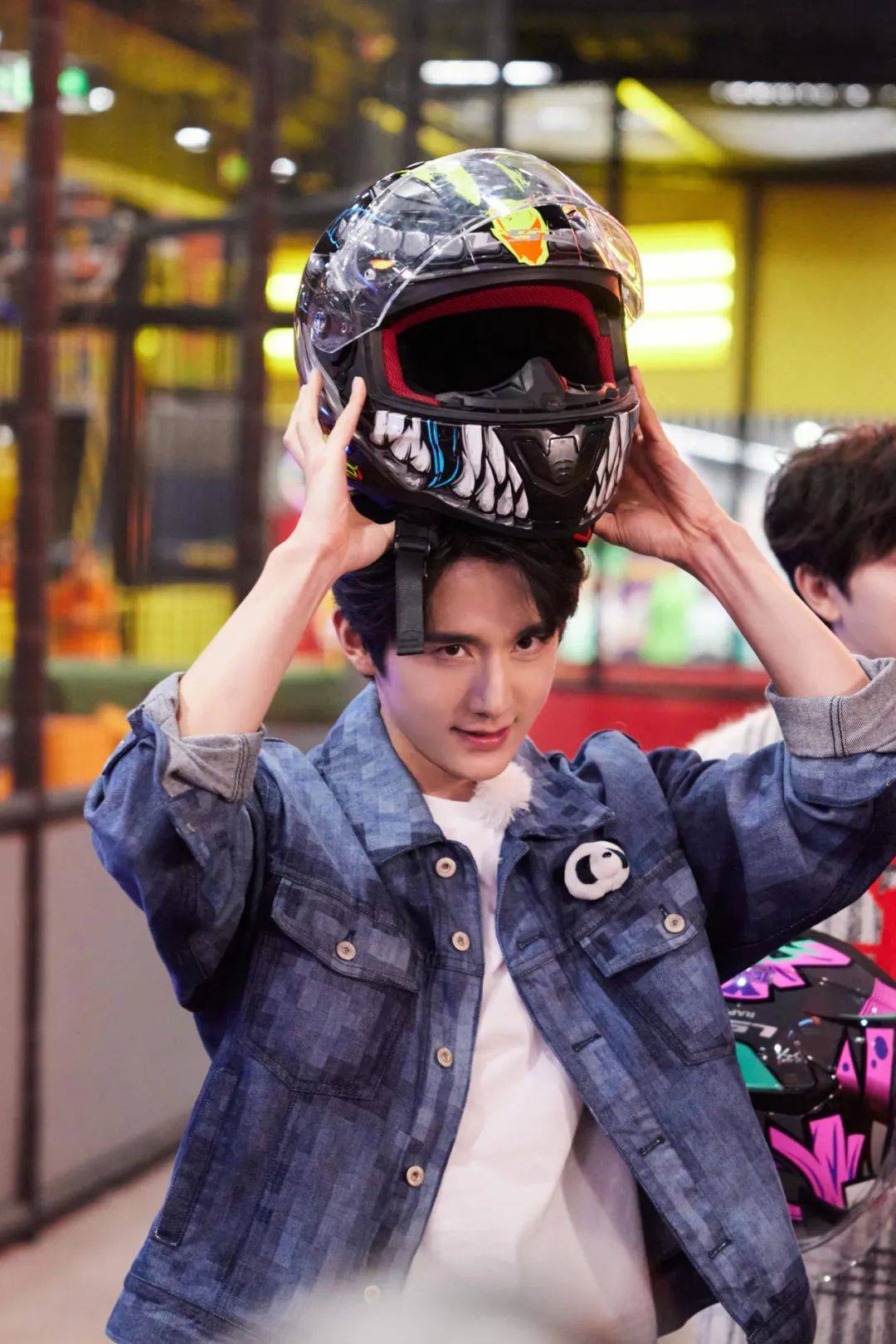 《此刻,向远方—朋友请上车》今晚首播,张新成与好友畅享gap day