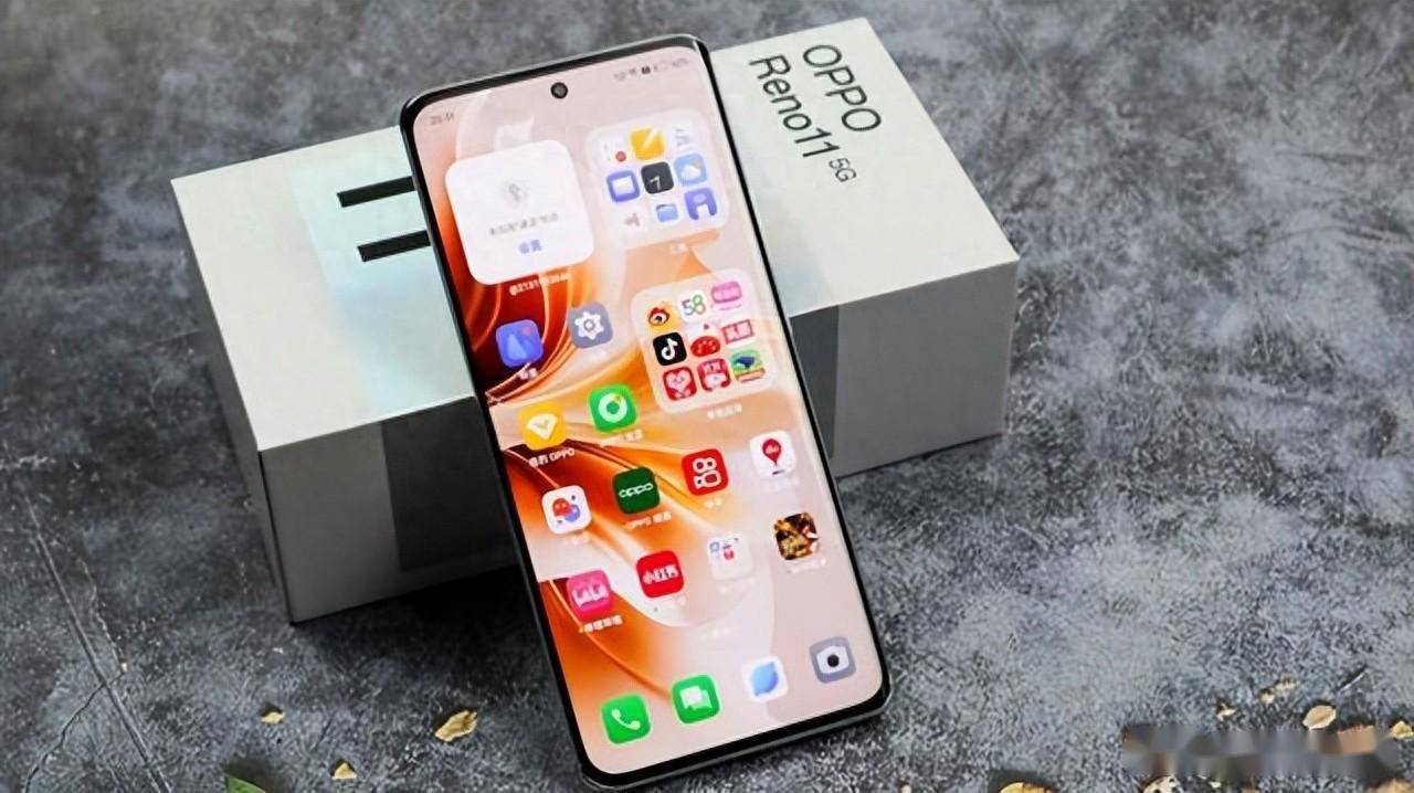 中端机颜值标杆,天玑8200 单反人像 184g机身,oppo开始爆发_reno_配置