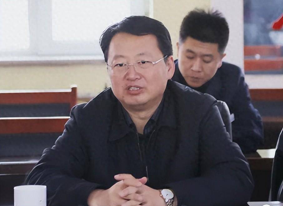 "80后"赵春雨任巴彦淖尔市副市长_内蒙古_集团_资料