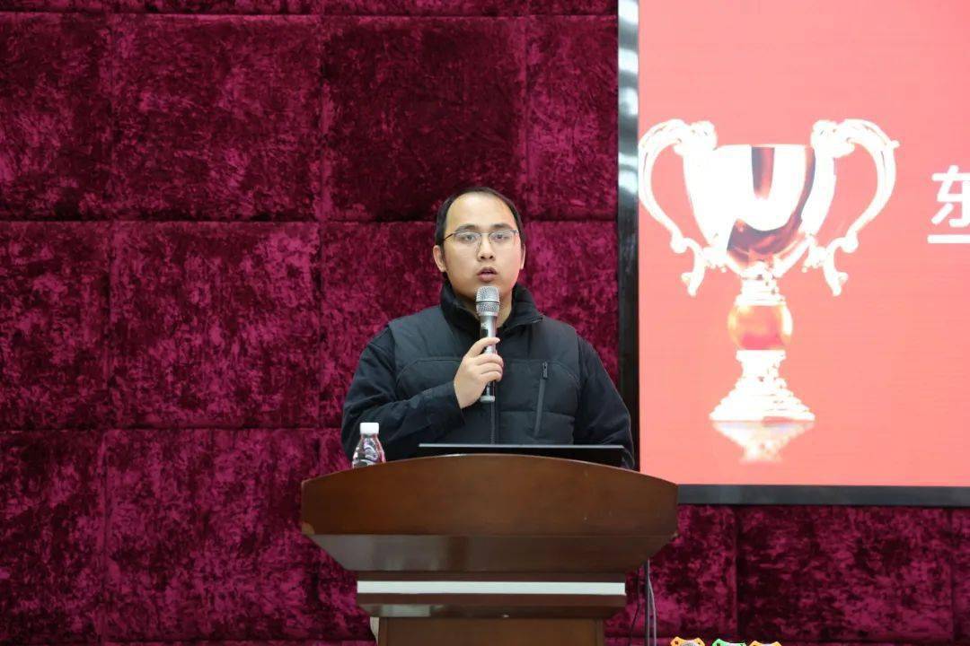 【家长进课堂 共育赋成长】——寮步中学家长志愿服务队协助学校开展