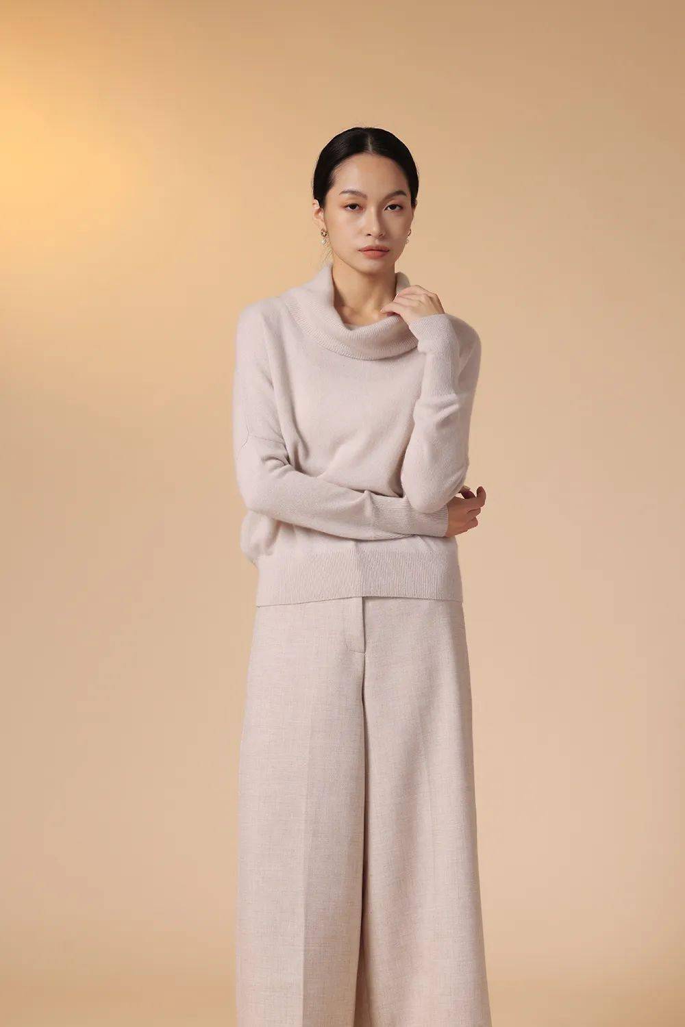 giordano ladies丨杏色冬日_color_羊绒_驼色