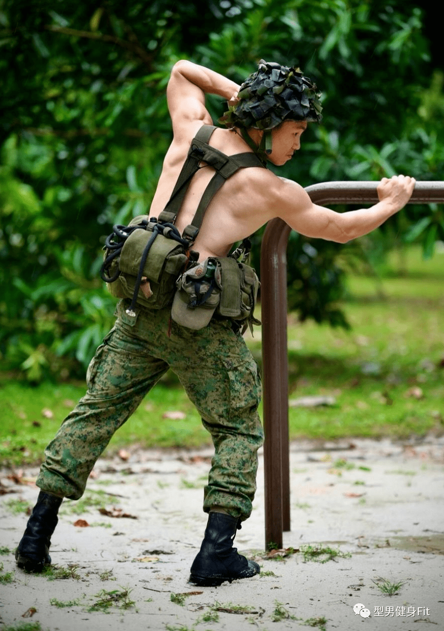 野战兵写真,最后的三角内裤写真亮了!