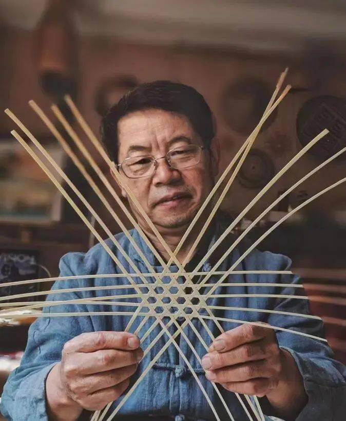 全景中国——云南竹编非遗传人,李加云的竹与人生