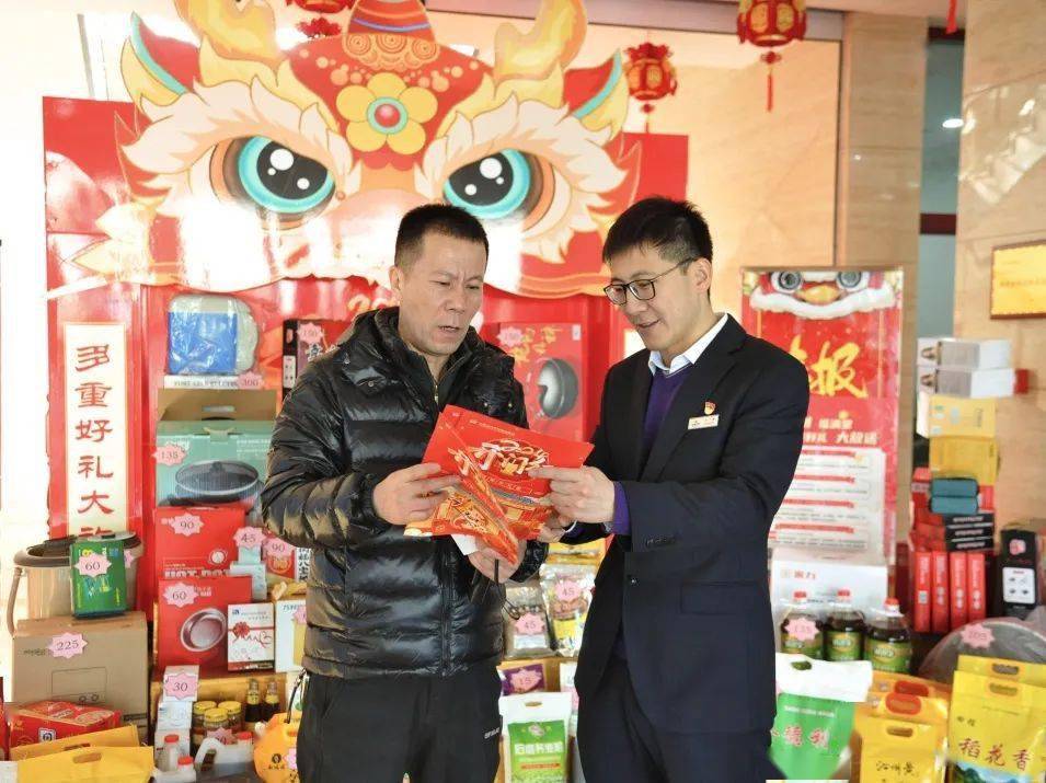 广宣传 营销全覆盖太谷农商银行借助宣传车在全区各行政村广范围开展